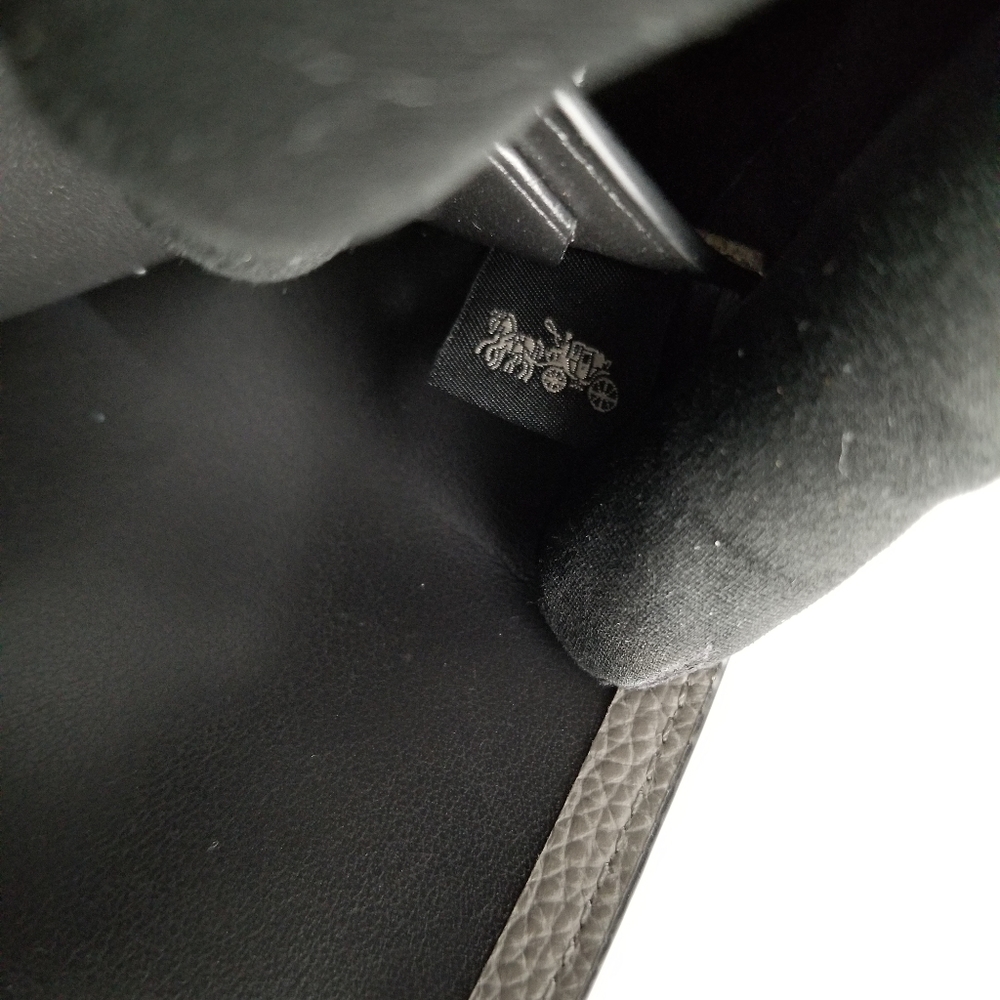 COACH Men's Billfold wallet - Picture 13 of 16